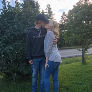 Meet your Posher, Aaron